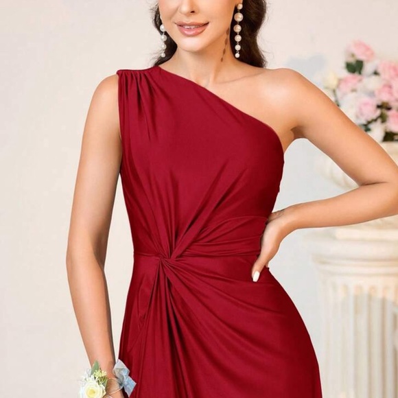 SOLD - Picture 2 of 6